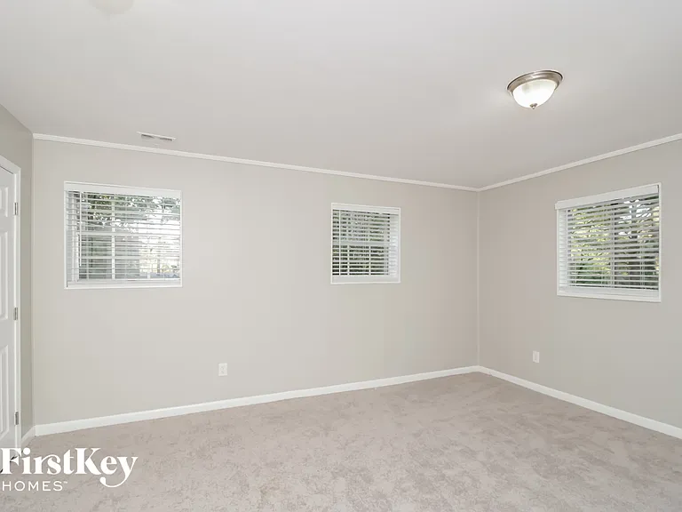 3224 Chisholm Trl — Photo 11