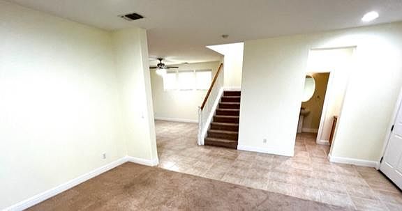 4th image of 4696 Kokomo Dr