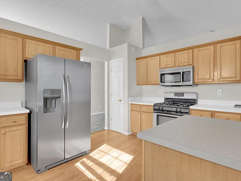 2343 Cove Lake Way — Photo 31
