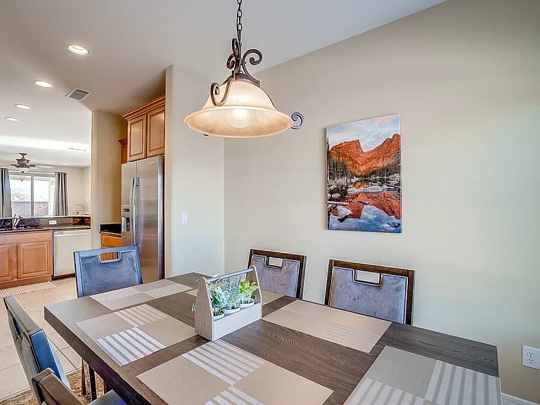 26731 W Pontiac Dr — Photo 10