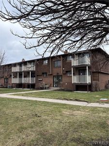 3948 Ridge Lea Rd APT D, Amherst, NY, 14228