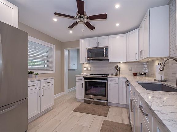 2nd image of 2521 Marzel Ave