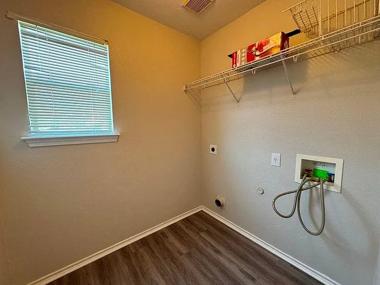 119 Peppergrass Cv — Photo 35