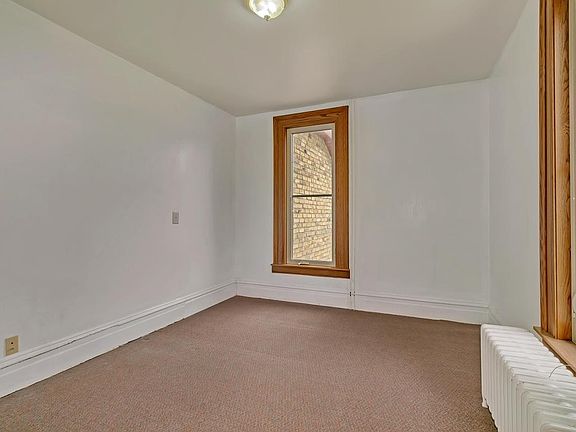4th image of 356 6th Ave S #S