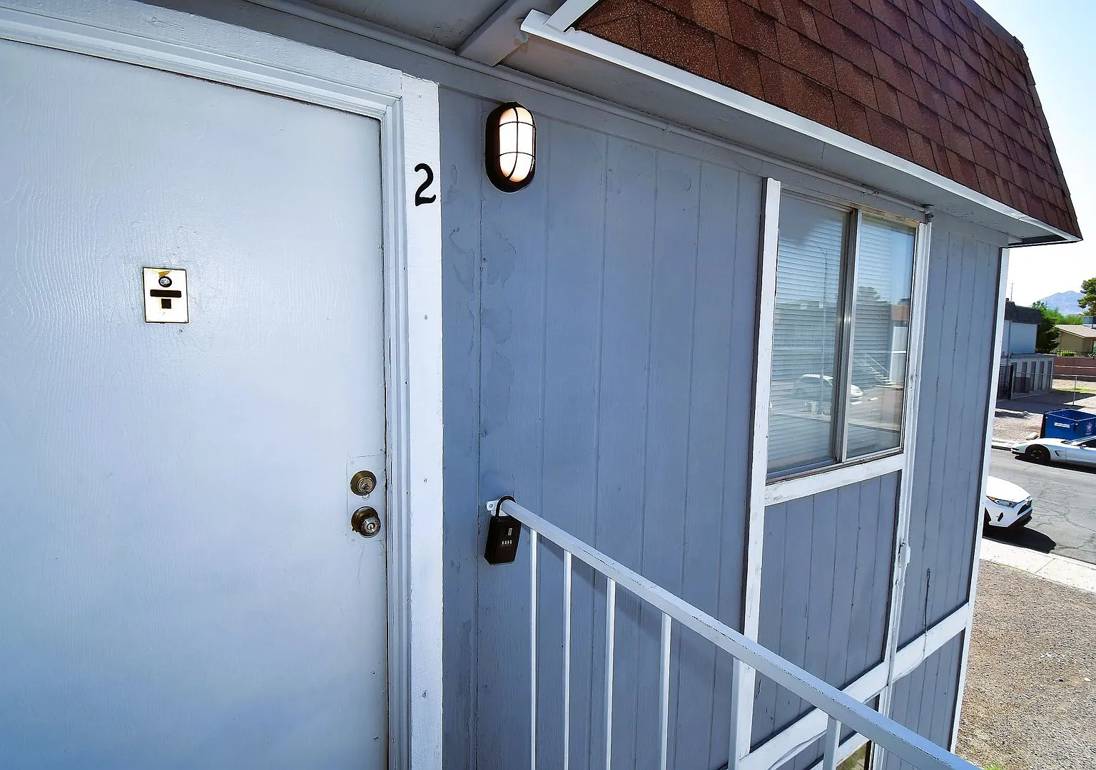 Efficient Studio - Henderson - 303 Eastminister #2 — Photo 1