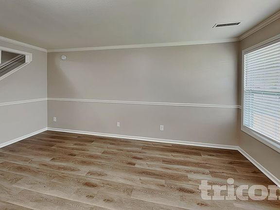 3rd image of 10875 Grace Dr
