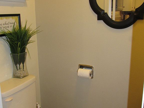3rd image of 430 N 470 W APT 13