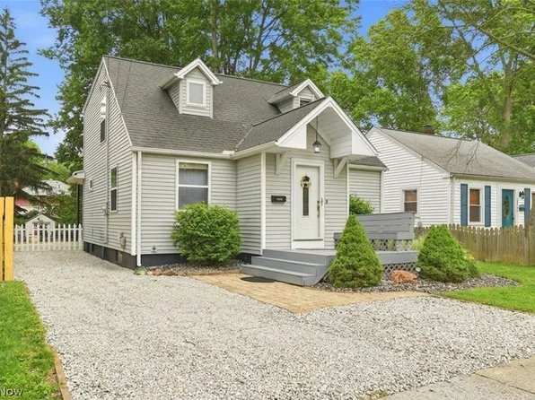 38235 Woodside Ave, Willoughby, OH 44094