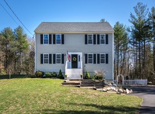 688 Center St, Hanover, MA 02339