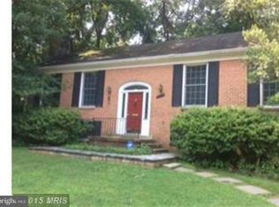 7510 Cayuga Ave, Bethesda, MD 20817