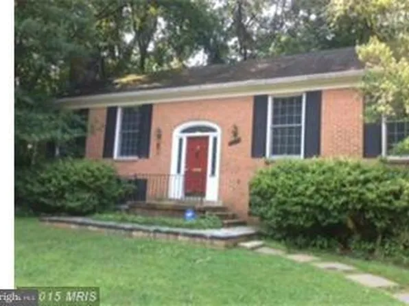 7510 Cayuga Ave, Bethesda, MD 20817