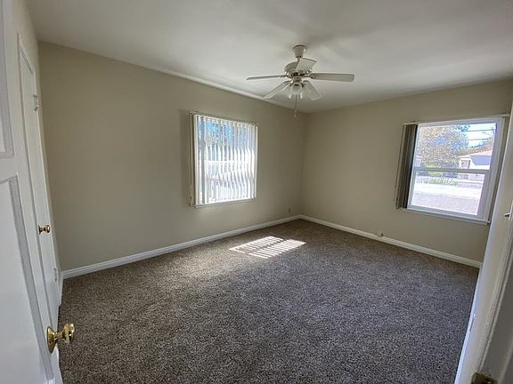 5th image of 131 1/2 Kenwood St #131-1-2