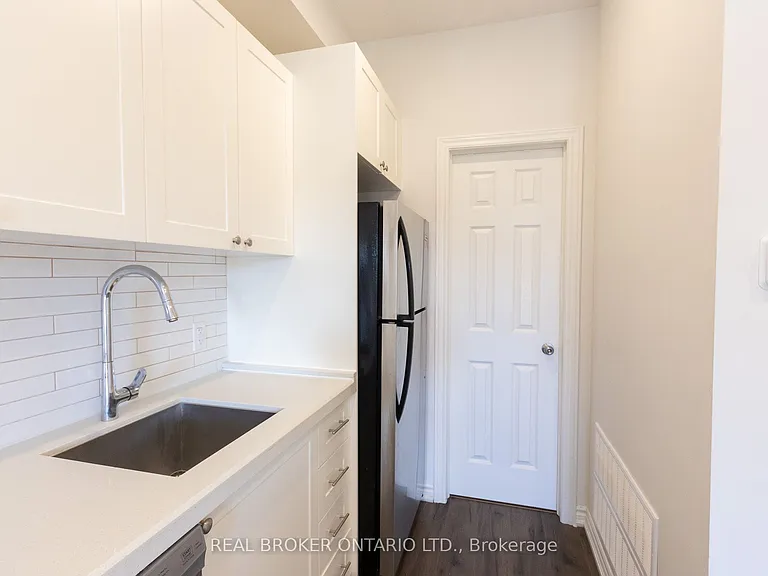 164 Heiman St #1B — Photo 12