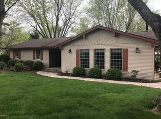 173 Church Camp Rd, Makanda, IL 62958