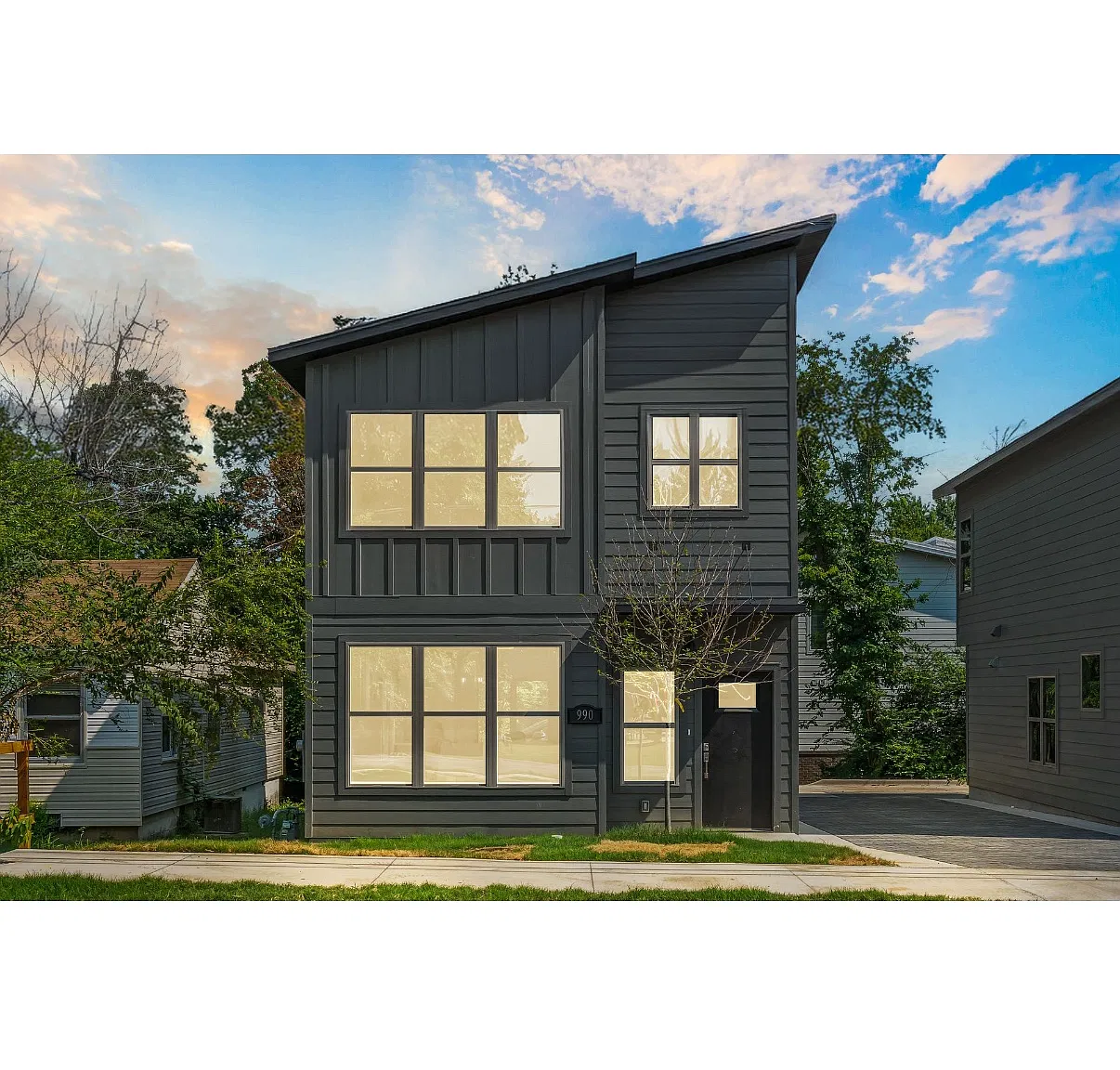 3 bed, 1452 sqft, $2,650 — Photo 1