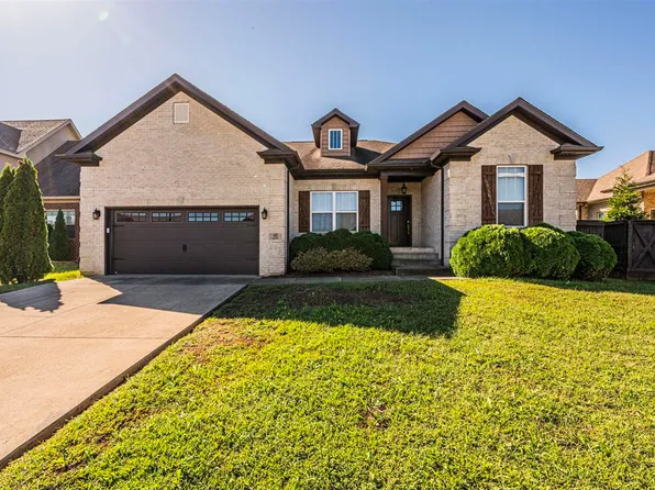 473 Adalynn Cir, Bowling Green, KY 42104