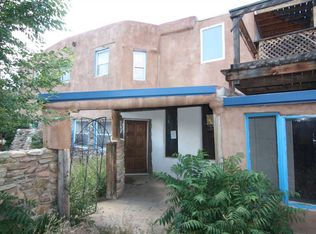 538 1/2 Hillside Ave APT B, Santa Fe, NM 87501