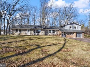 523 Park Rd, Spring City, PA 19475