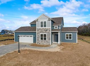 N119W15016 Ivy Ln, Germantown, WI 53022