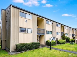31003 14th Ave S APT A12, Federal Way, WA
