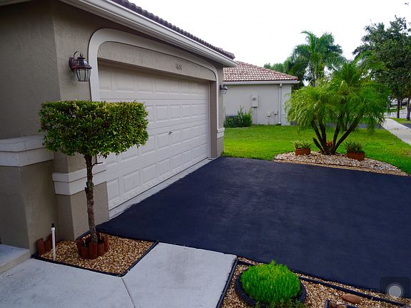 3rd image of 1601 Orion Ln