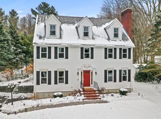 91 Hill St, Shrewsbury, MA 01545