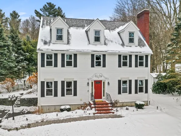 91 Hill St, Shrewsbury, MA 01545