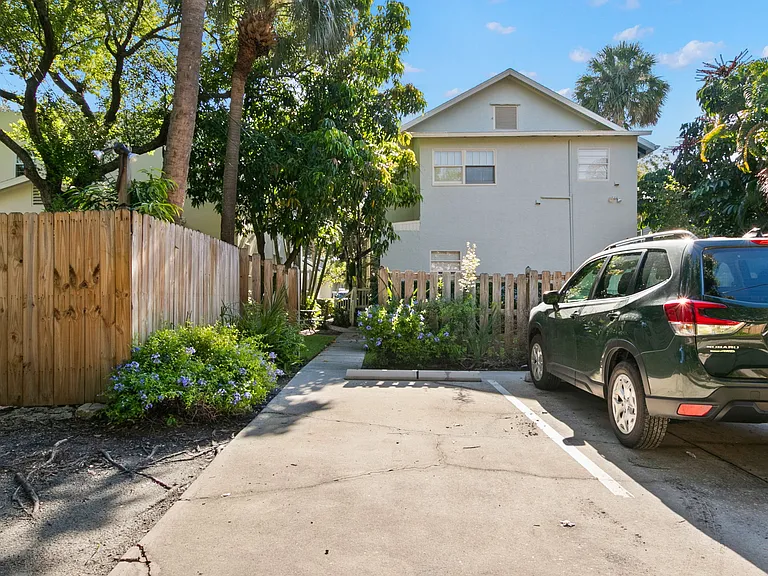 603 S Newport Ave #2 — Photo 11