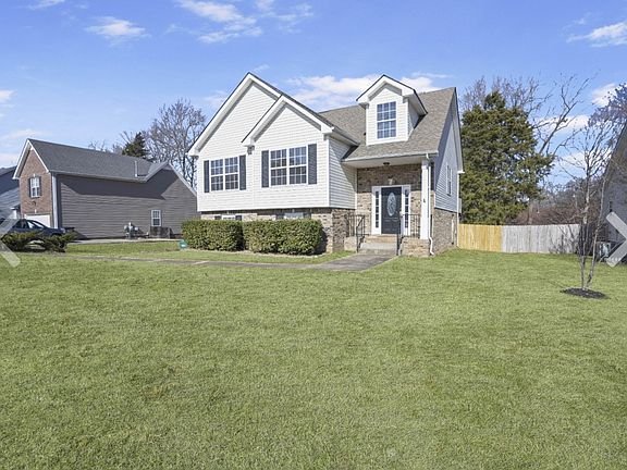 2nd image of 3139 Holly Point