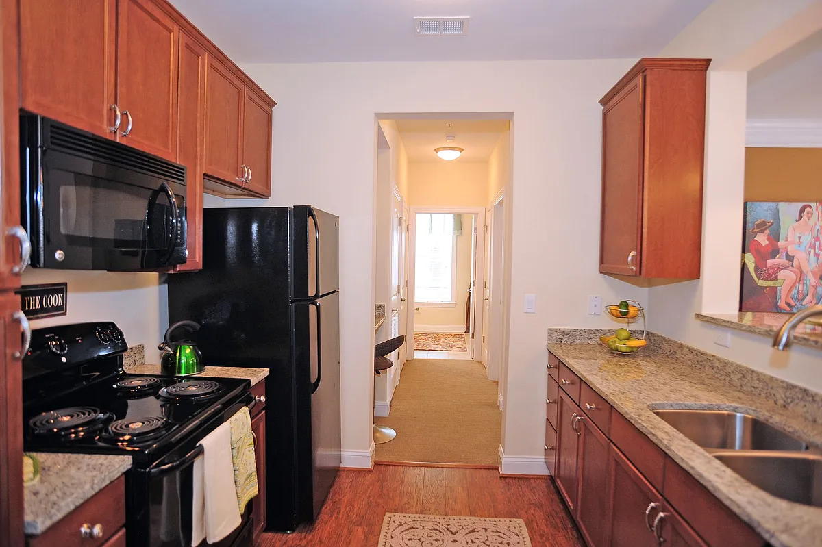 Building Photo - Cambria at Cornerstone