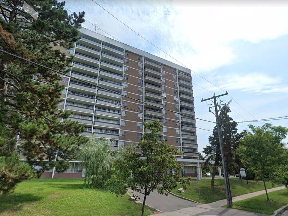 2nd image of 310 Niska Rd #310