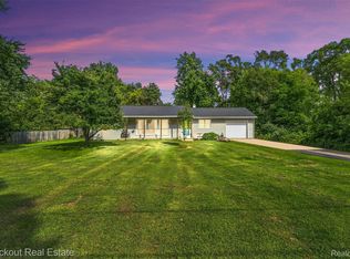 1920 E Chippewa River Rd, Midland, MI 48640