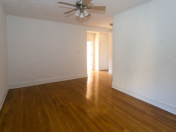 4th image of 630 W Stratford Pl APT 1W