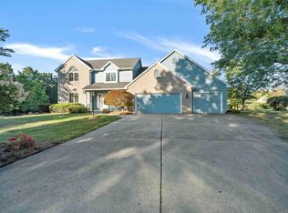 2722 Cliffwood Ln, Fort Wayne, IN 46825