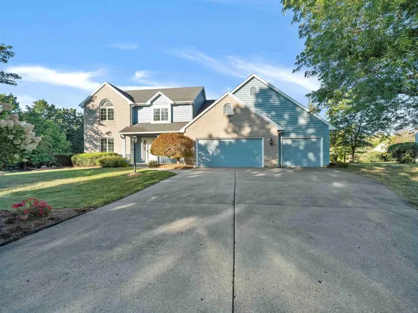 2722 Cliffwood Ln, Fort Wayne, IN 46825