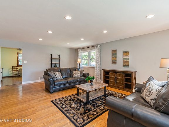 5th image of 9210 W 145th St