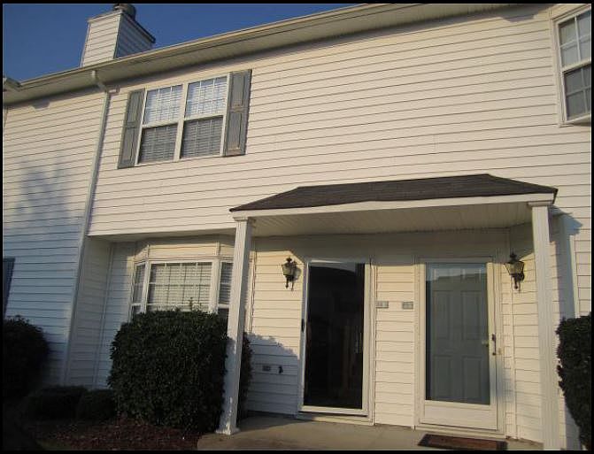 1st image of 3923 Sterling Pointe Dr Unit Mm3