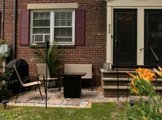 312 Lincoln Park E, Cranford, NJ 07016