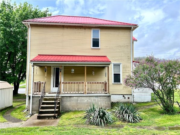 510 N Chester St, New Cumberland, WV 26047