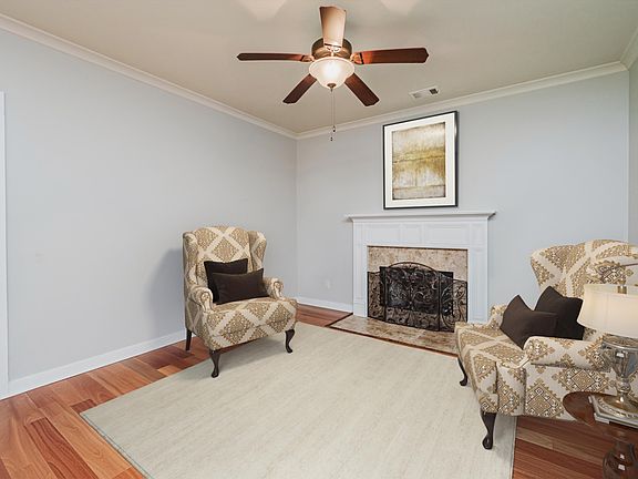 5th image of 3889 James Hill Cir