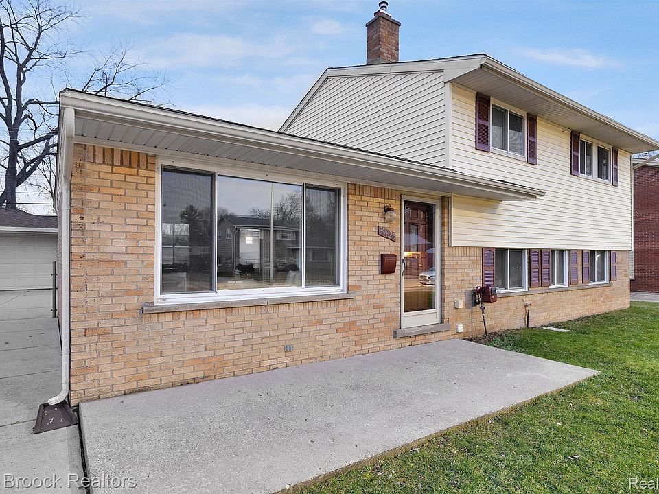 1st image of 29825 Trancrest St