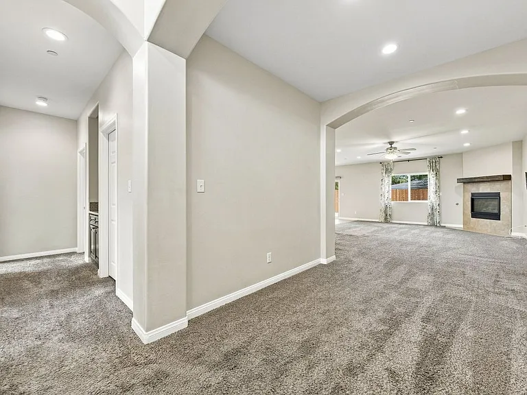 805 Mulberry St — Photo 5