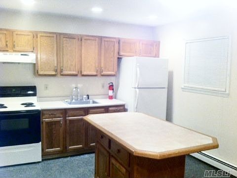 1st image of 11 Northview Ct