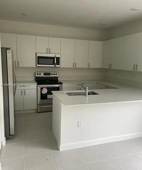 2632 SE 19th #2632 — Photo 5