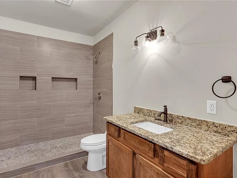 568 Garden View Ct — Photo 6
