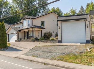 34751 Delair Rd, Abbotsford, BC V2S2E1