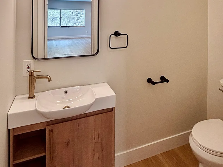 2157 Ash St — Photo 14