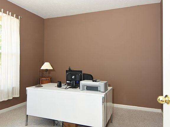 4th image of 16098 Tenor Way