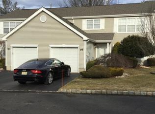 95 Aspen Ln, Freehold, NJ 07728