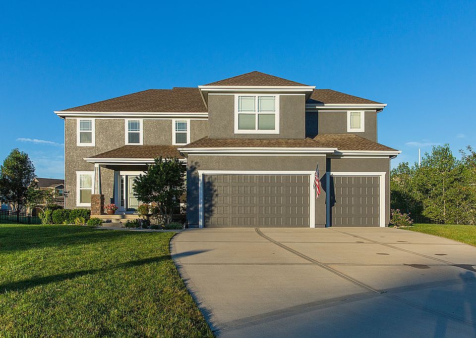 1st image of 4518 Lakecrest Dr